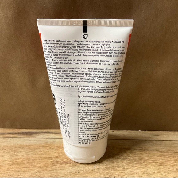 Neutrogena Rapid Clear Stubborn Acne Cleanser Face Wash Cleaner 125ml Treatment - Picture 4 of 4